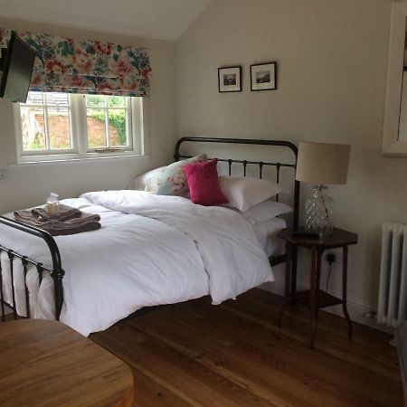 The Parcel Shed Hotel Gilling East Eksteriør billede